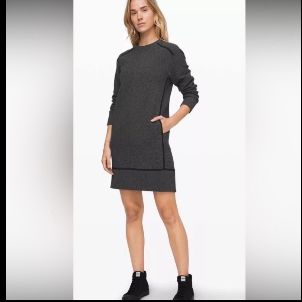 Lululemon on Repeat textured dress w pockets W removable neck piece